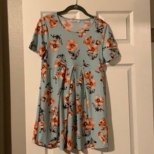 Maternity front pleat short sleeve casual